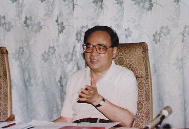丁关根的子女,丁关根夫人